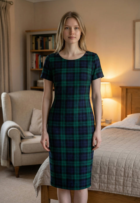 Robe droite en tartan avec manches jusqu'aux coudes