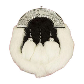 Sporran noir et blanc avec trois pompons