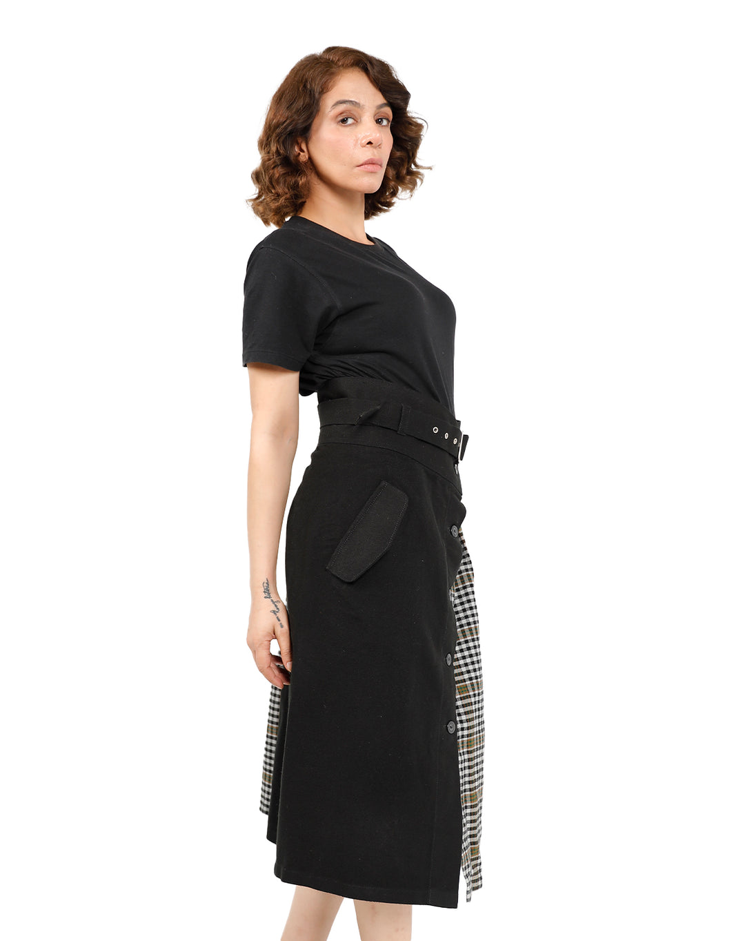 Versatile Dusk & Dawn plaid skirt with timeless check pattern