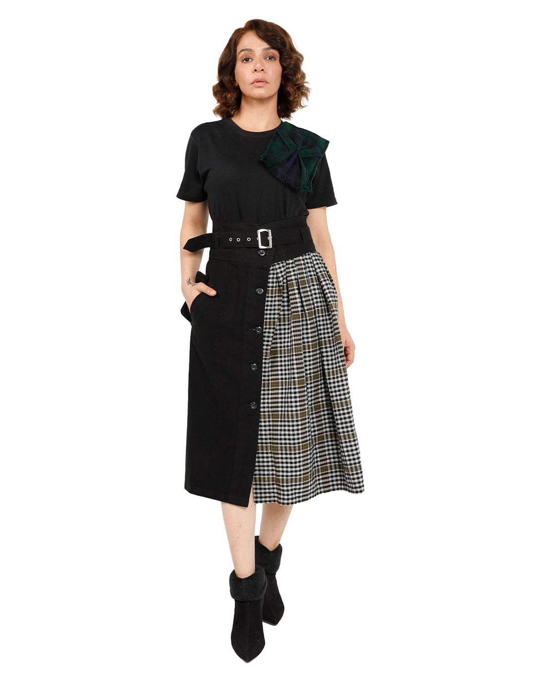 High-waisted Dusk & Dawn plaid skirt for women