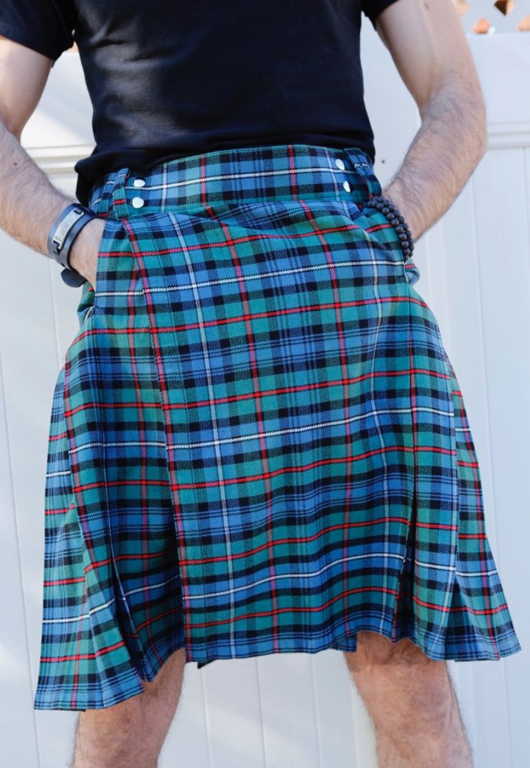 Dynamic Highlander Tartan Kilt