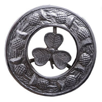 Broche à carreaux kilt en argent trèfle