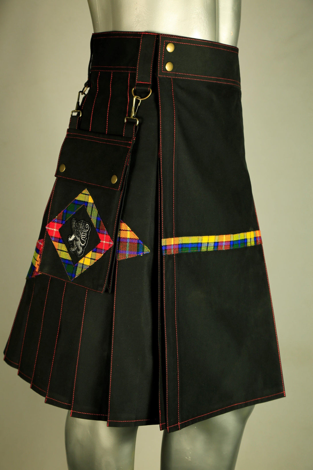 Diamond Utility Kilt for Rich Men For Sale