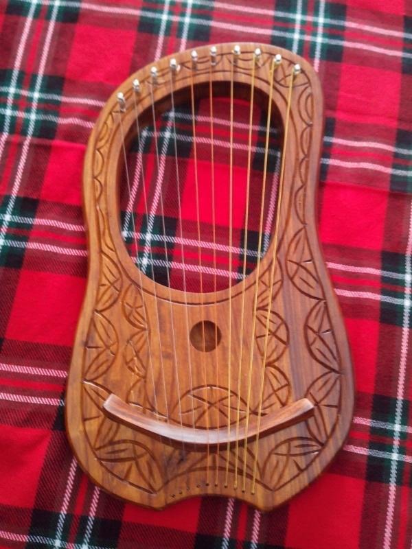 TC Lyra Harp Instrument 10 String  instrument