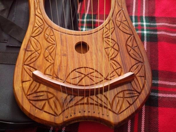 TC Lyra Harp Instrument 10 String  zoom